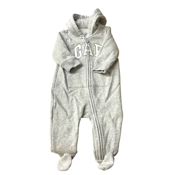 ✨GAP BABY ONE PIECE ✨ - Picture 1 of 7